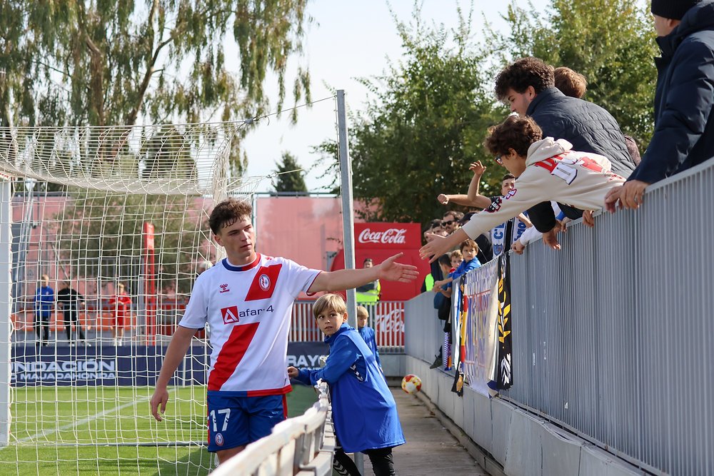 Entradas disponibles para el partido vs CDA Navalcarnero el sábado 29 de noviembre a las 17:30 horas, con promoción especial para abonados. ¡Juntos somos más fuertes!