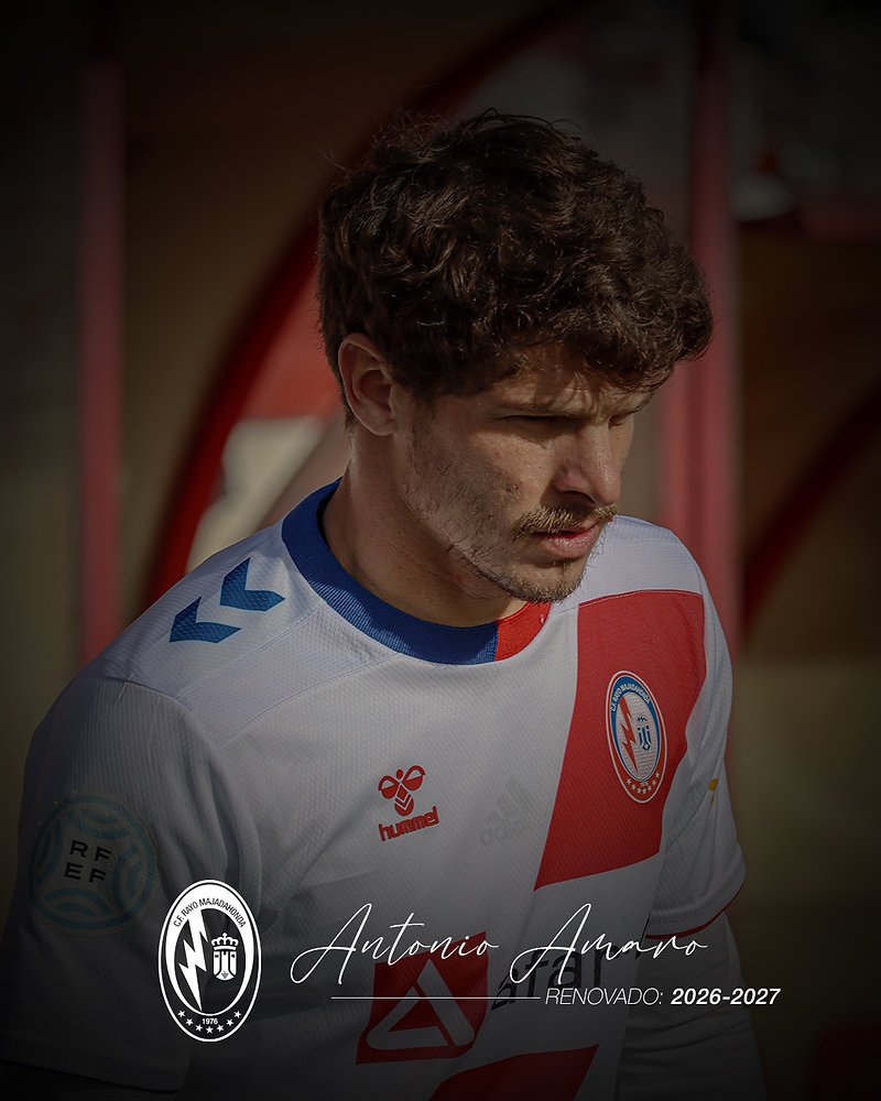 Antonio Amaro renueva con el CF Rayo Majadahonda hasta 2027 y refuerza el equipo majariego