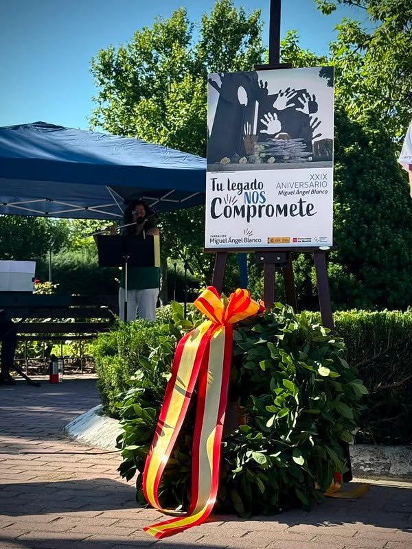 El Ayuntamiento de Majadahonda rinde homenaje a Miguel Ángel Blanco en su 29 aniversario