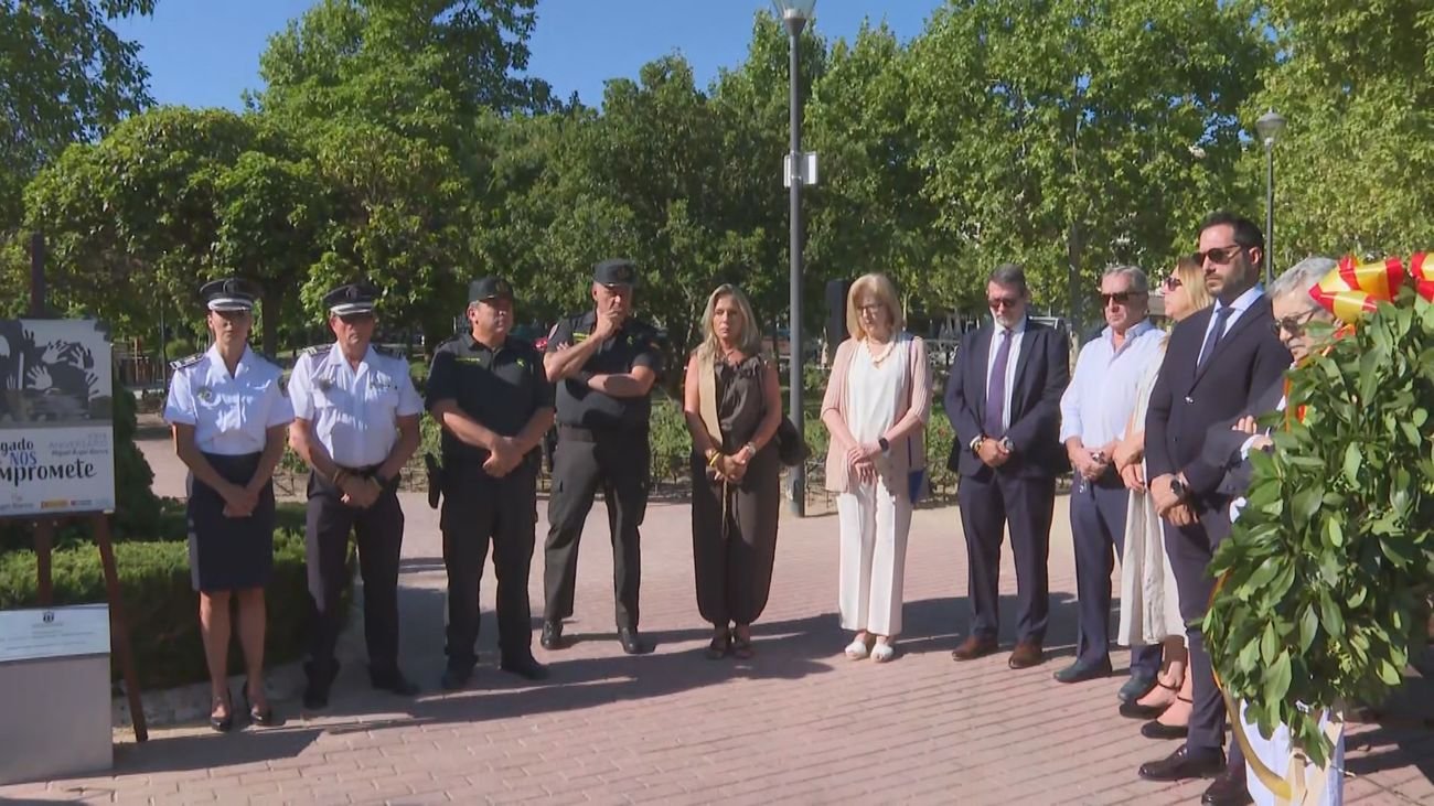 Majadahonda homenajea a Miguel Ángel Blanco en el 29º aniversario de su asesinato