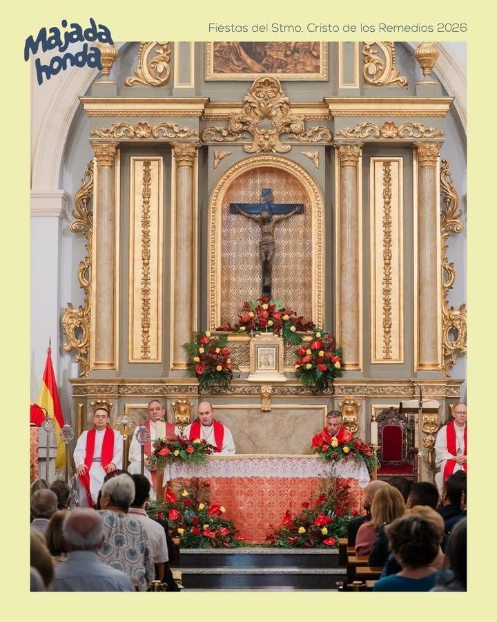 Majadahonda conmemora la Misa Mayor en la Parroquia Santa Catalina durante las fiestas