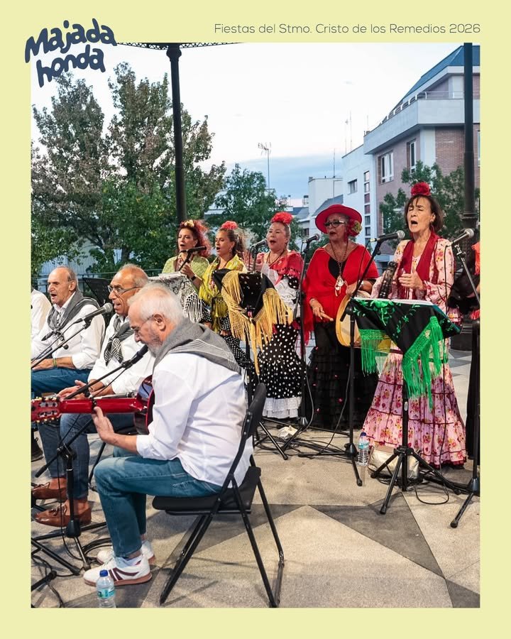 Majadahonda se llena de música en la Noche Rociera con los coros locales